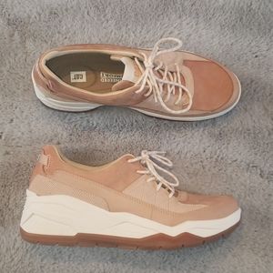 Caterpillar Women's Watchful Sneaker